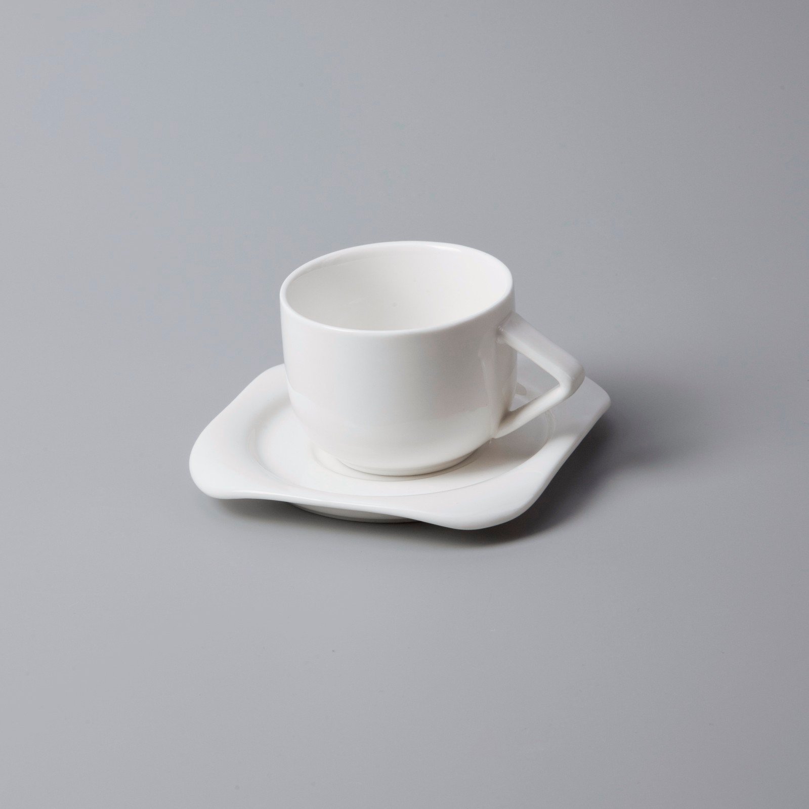 ivory modern restaurant crockery manufacturer for dinner 10