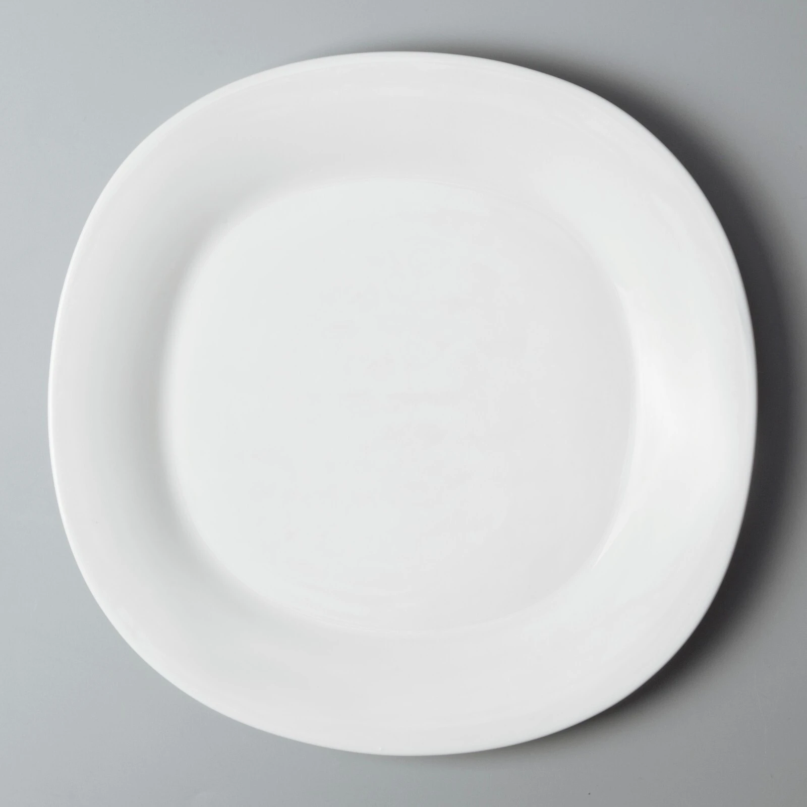 Two Eight round custom restaurant dinnerware Italian style for bistro 3