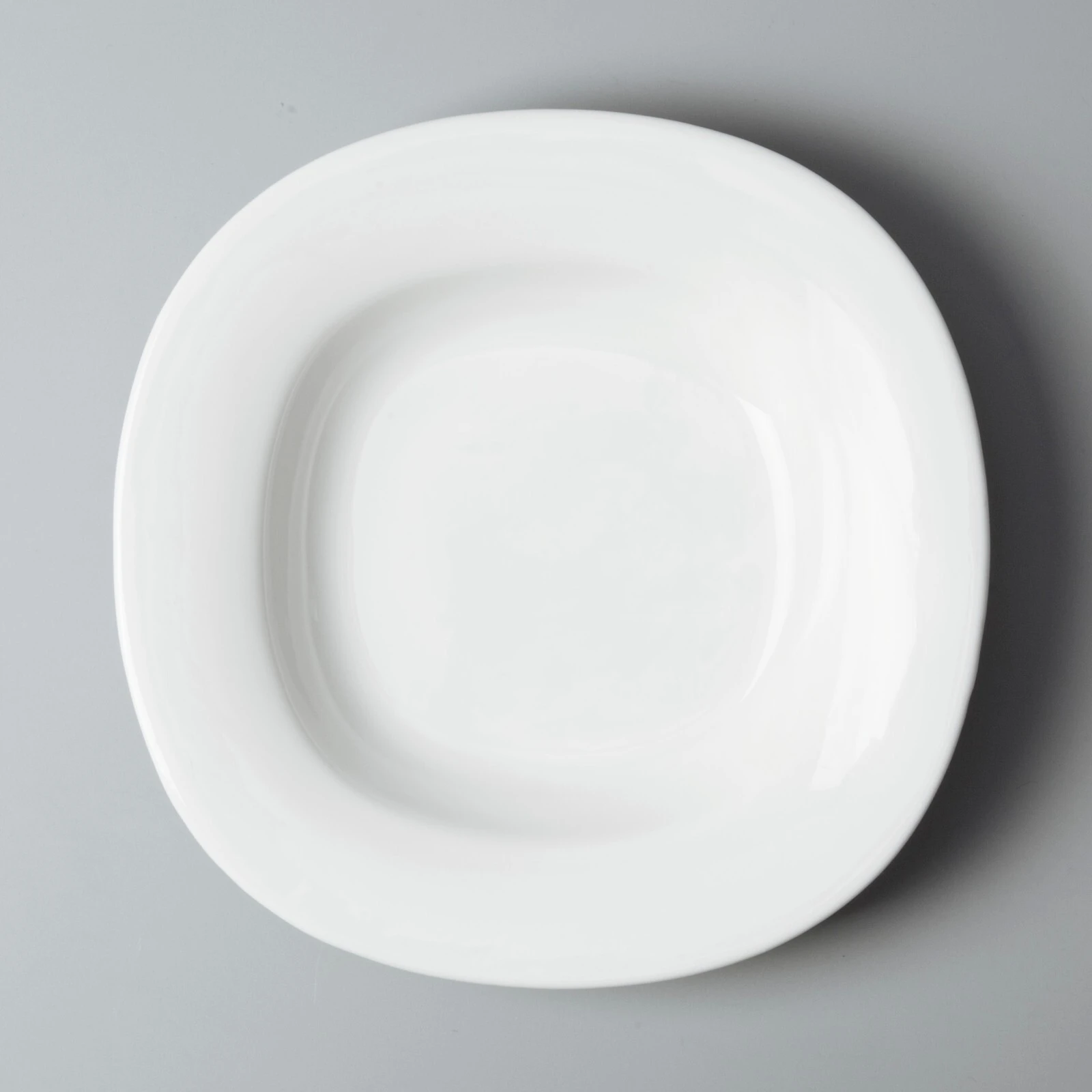 Two Eight round custom restaurant dinnerware Italian style for bistro 4
