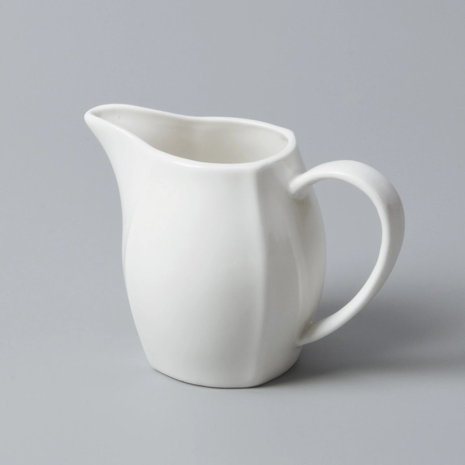 Vietnamese hotel tableware suppliers directly sale for dinning room Two Eight 7