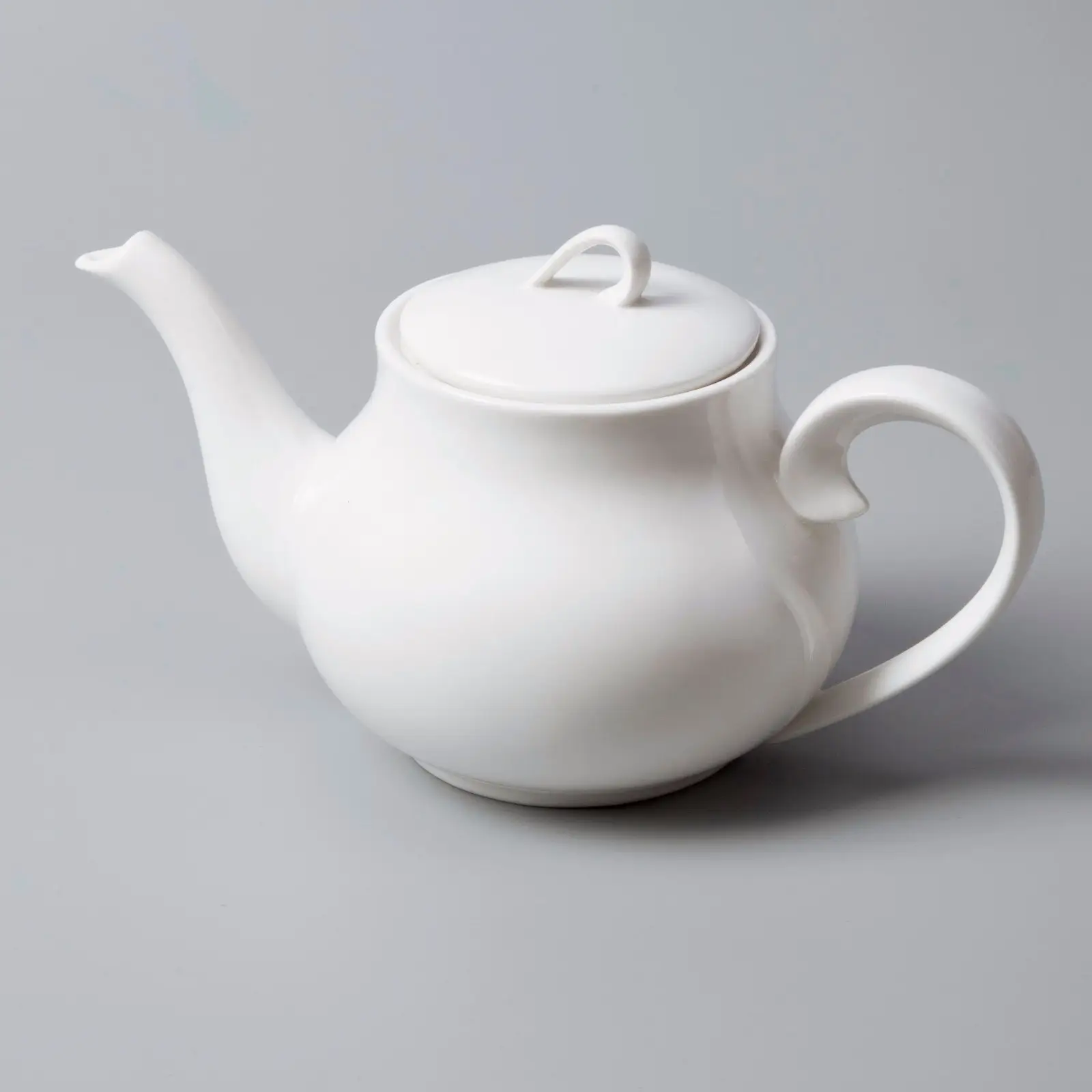 Two Eight elegant white porcelain dinnerware restaurant series for hotel 7