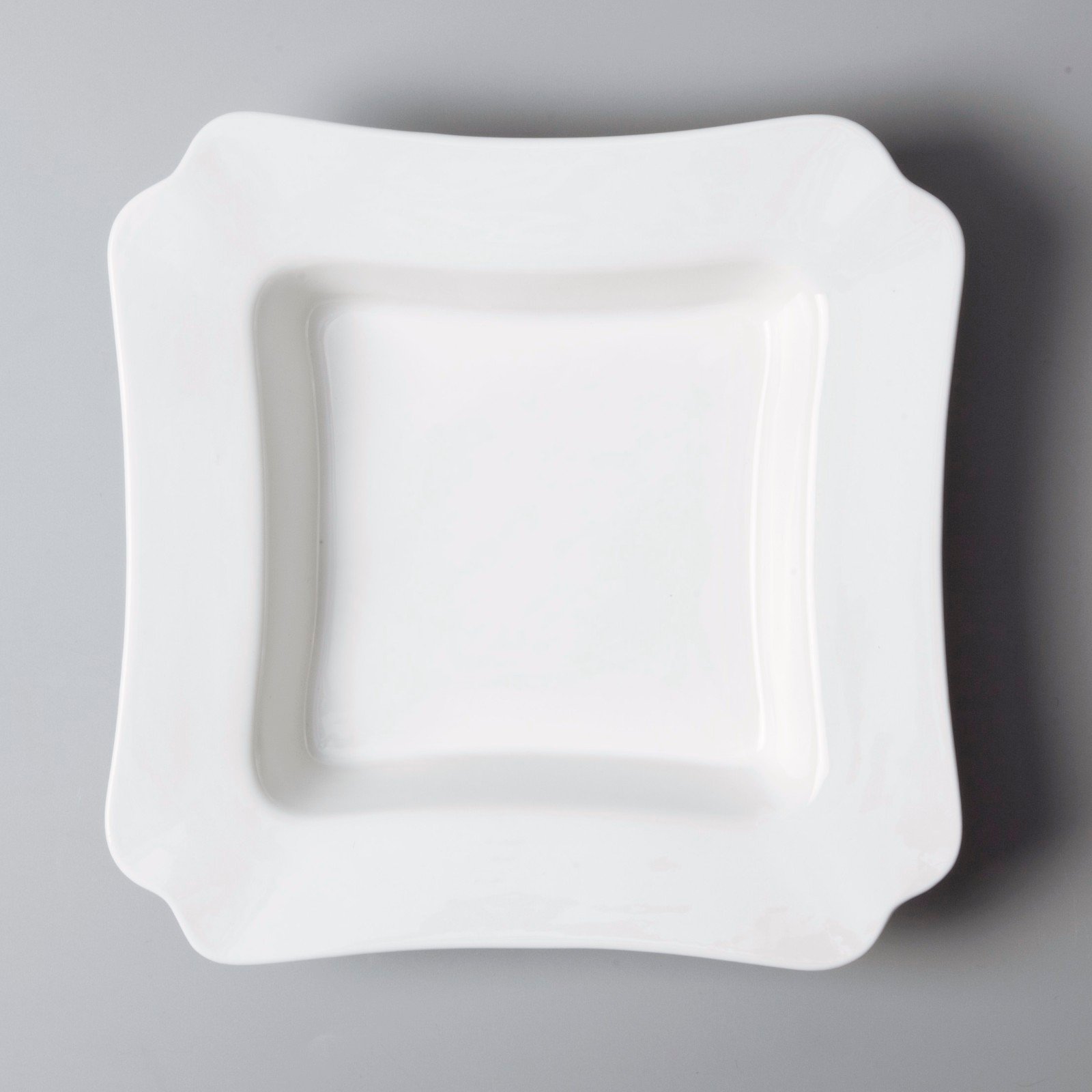 Two Eight Vietnamese white porcelain china dinnerware from China for dinner 4