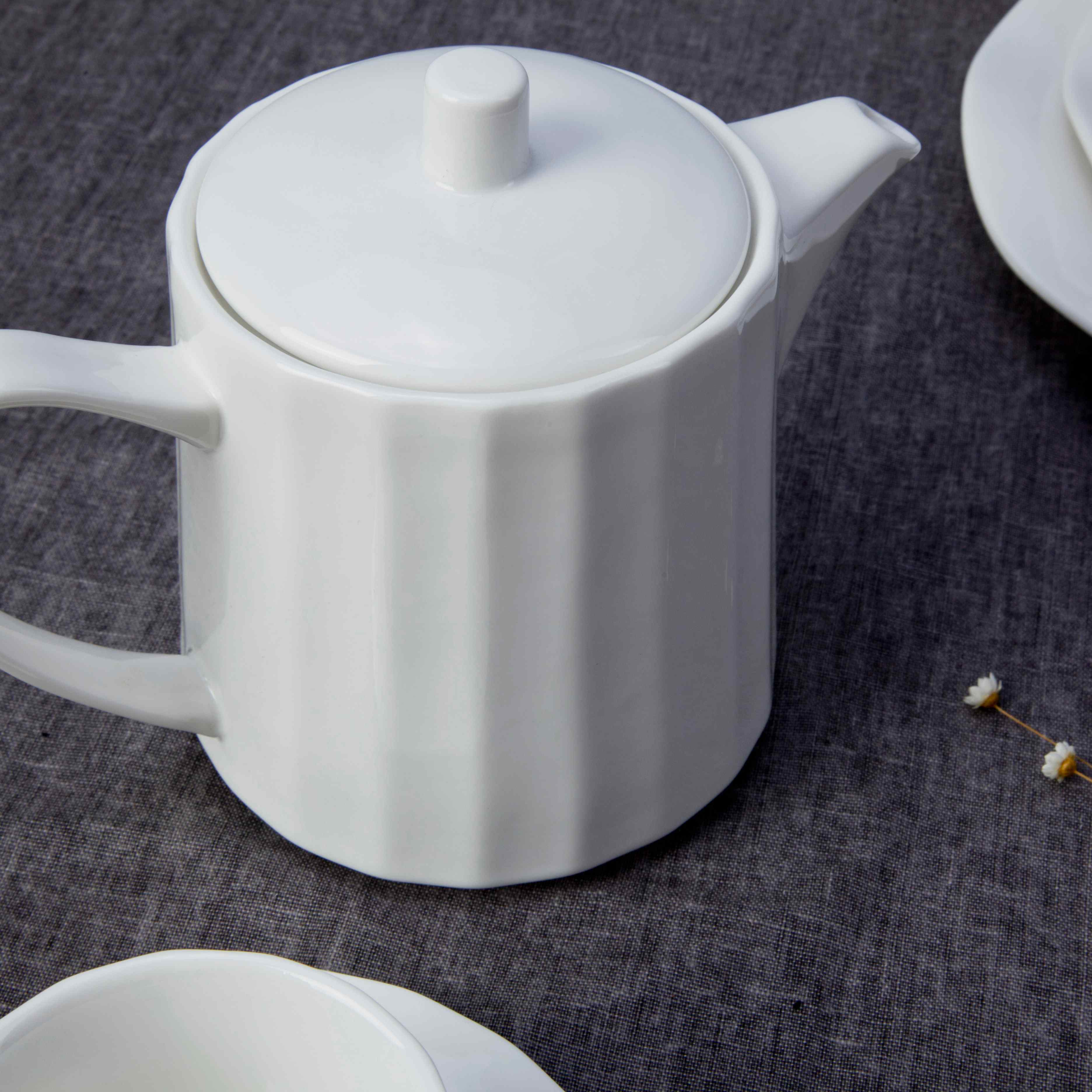 Restaurant Modern White Porcelain Dinnerware - TW17 4