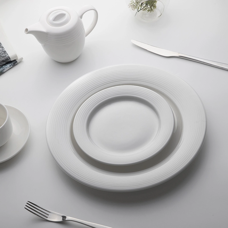 Western Style Durable Club Plates Sets Dinnerware, Moden Crockery Ceramic Plate Round, Wholesale Oven Safe Catering White Plate% 1
