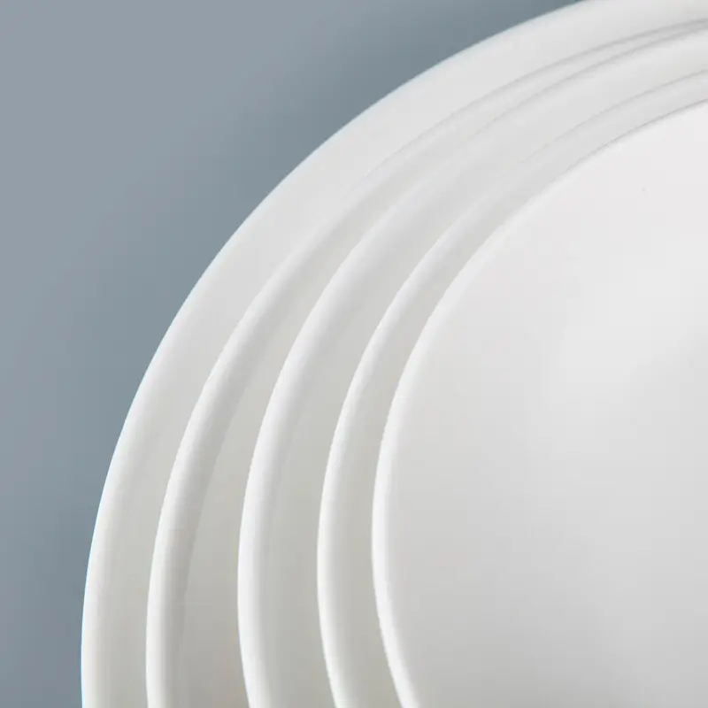 High-quality white ceramic dinner plates manufacturers for hotel 3