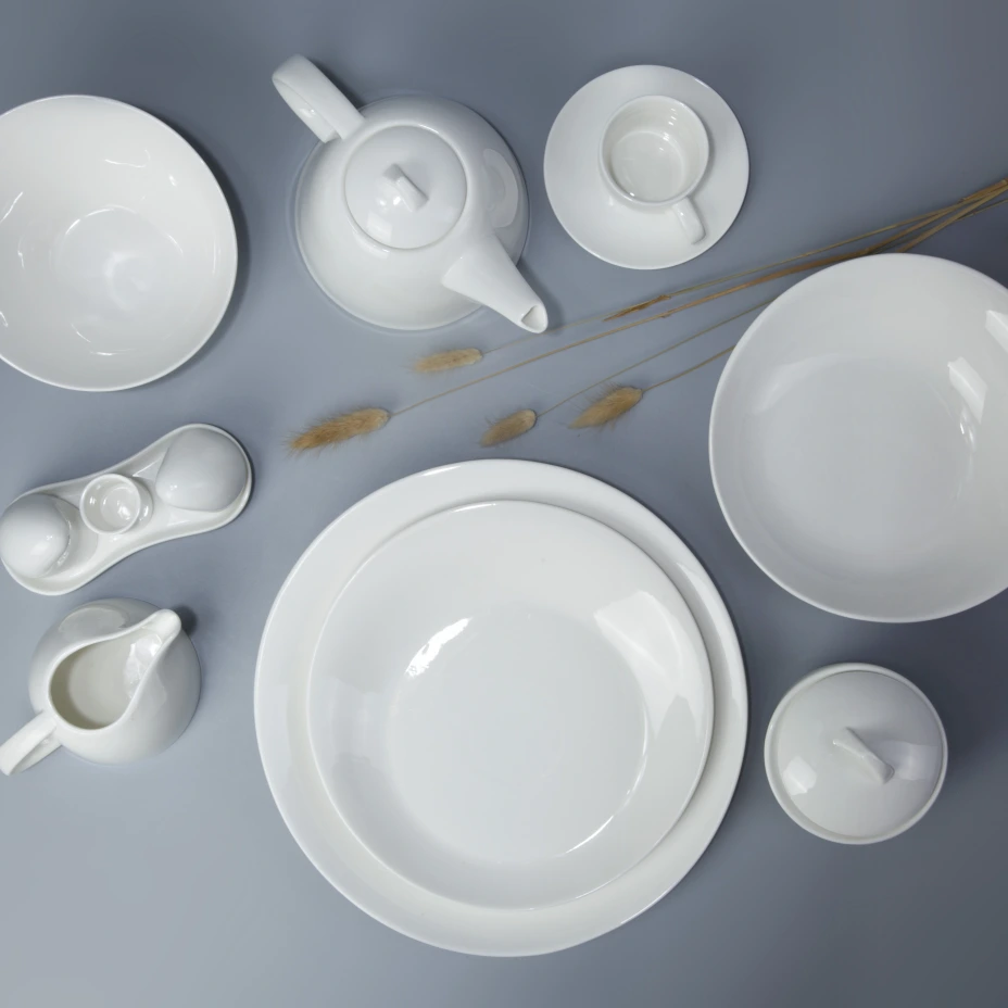 Factory unique ceramic ware white china porcelain dinnerware set 1