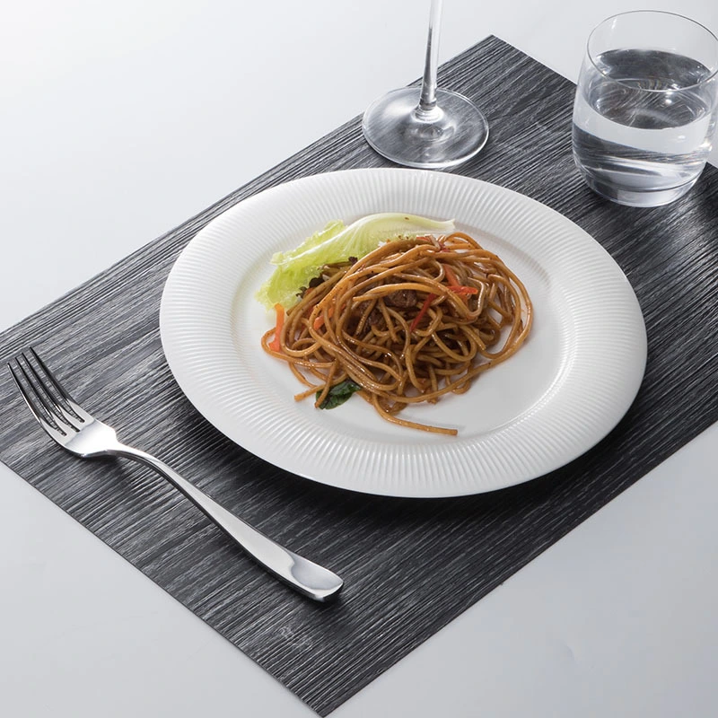 Western Style Durable Club Porcelain Custom Printed Dinner Plates, Two Eight Line Design Porcelain Plates White Round Plate& 1