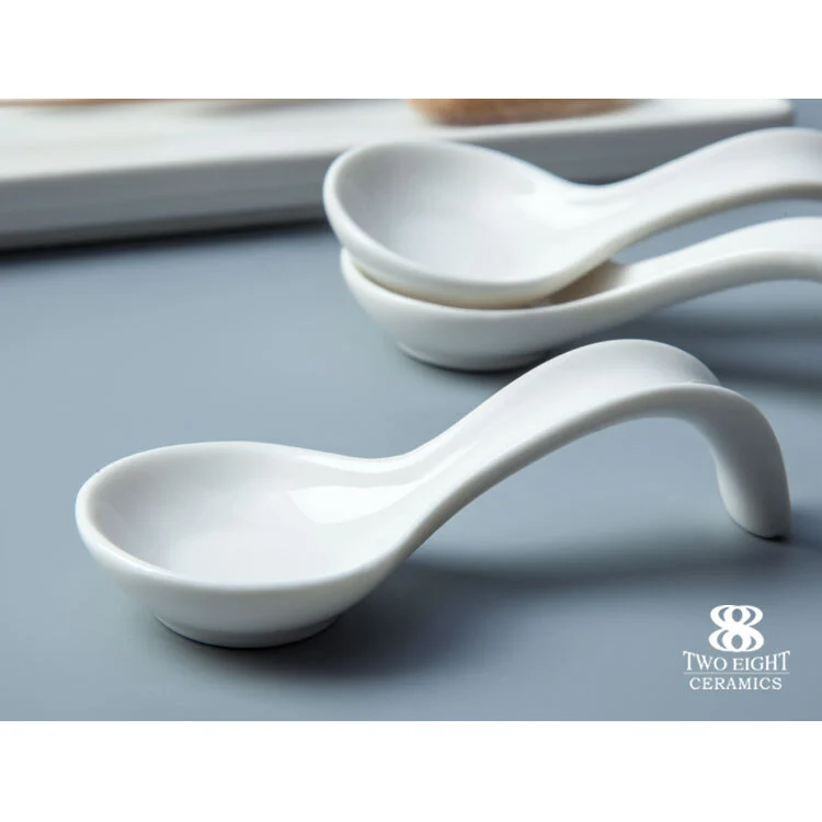 Wholesale unpainted ceramics dessert spoon set with serving tray 1