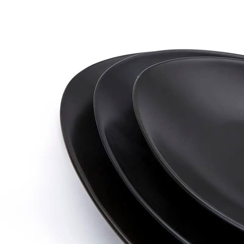 Latest cake plates manufacturers for bistro 4
