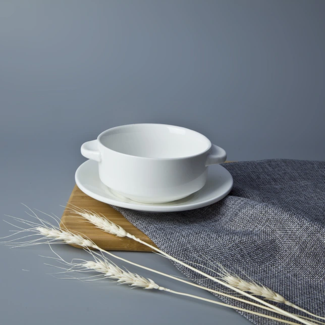Hotel restaurant home use western serving bowl set soup porcelain bowl with handles and saucer 1