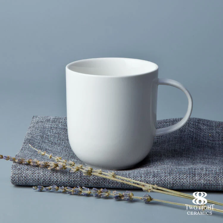 Plain white ceramic beer mug promotional round deep thin porcelain cup with handle 1