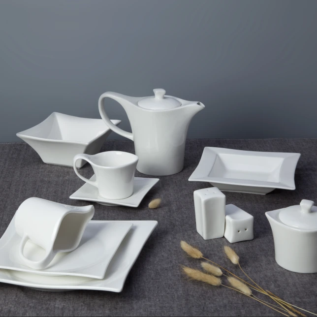 Dinnerware sets wholesale hotel super white restaurant dinner set microwave oven safe ceramic dinner set dinnerware 1