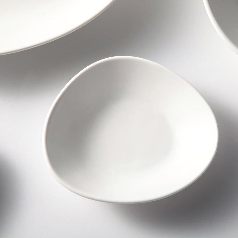 hotel and restaurant white ceramic dinnerware set matt white tableware set 3