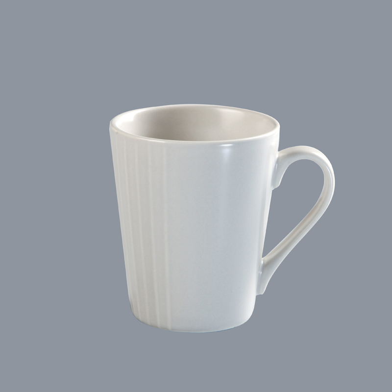 vietnamese hong lines two eight ceramics Two Eight 10