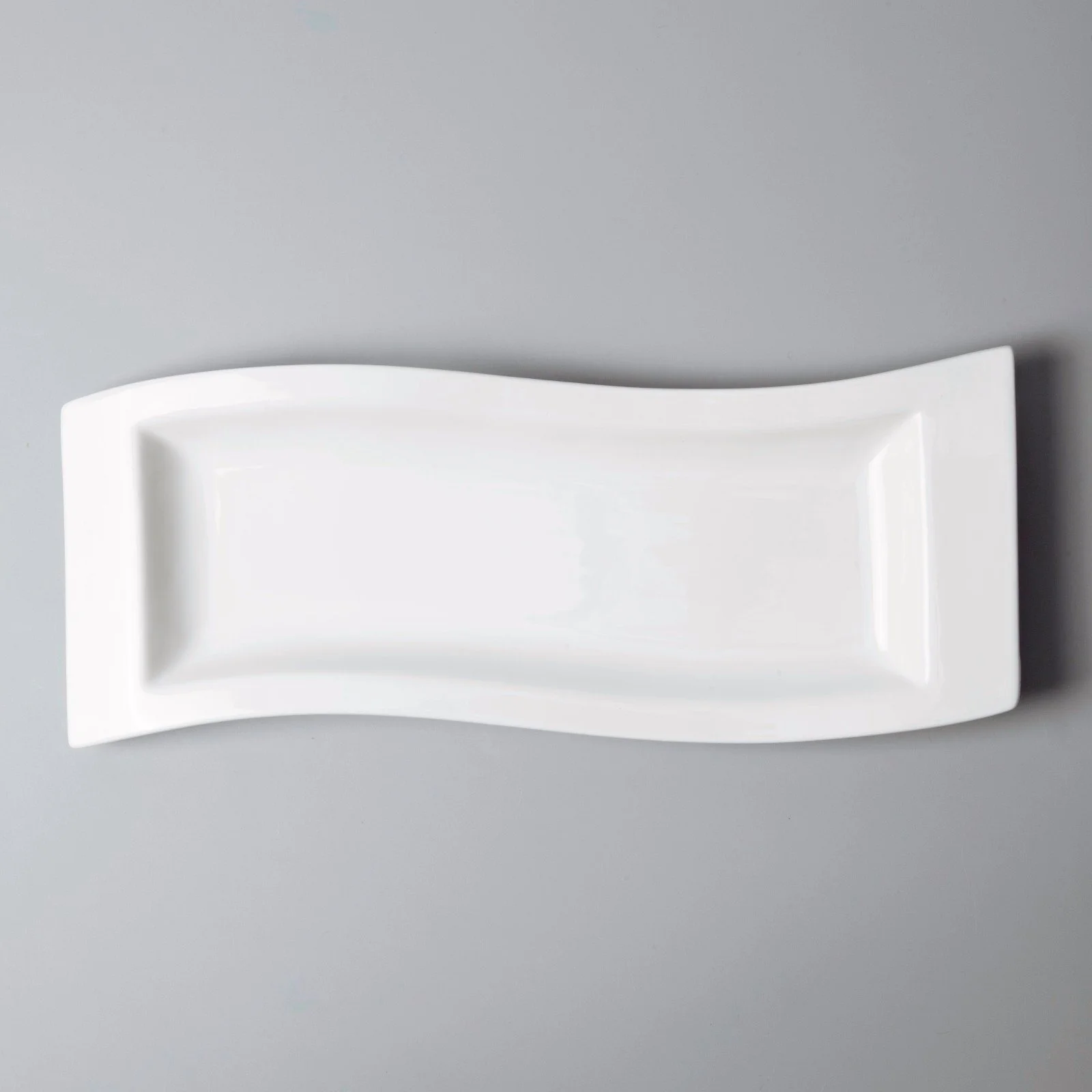 Two Eight white porcelain tableware irregular color german 7