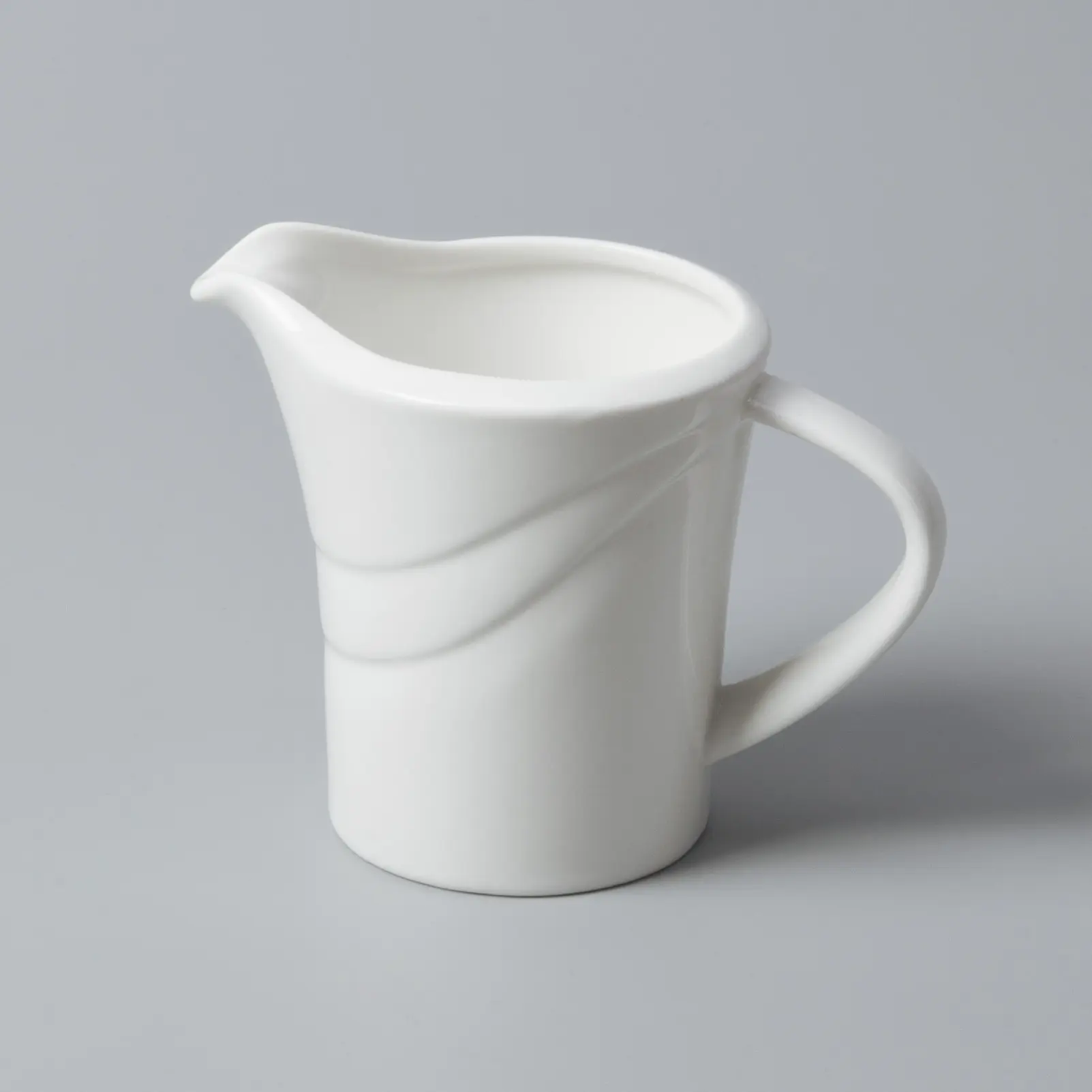 Hot white porcelain tableware embossed Two Eight Brand 6