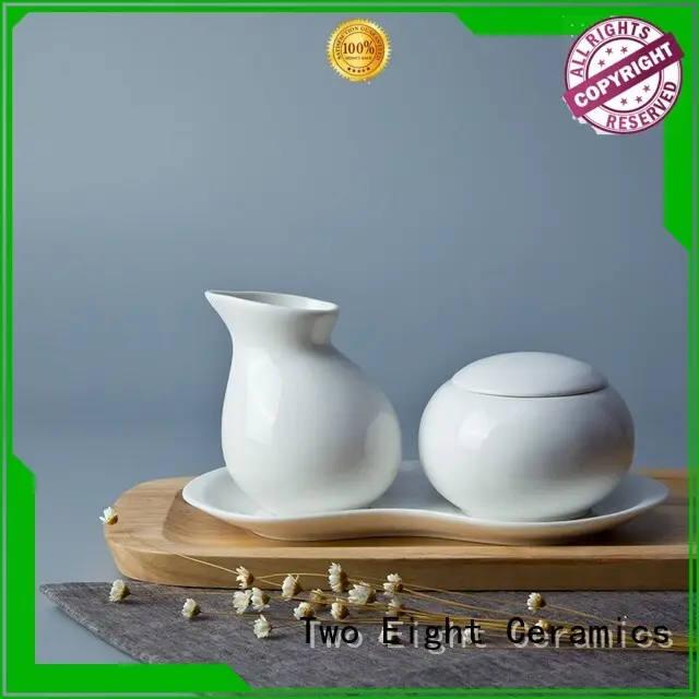 Two Eight round catering chinaware with good price for restaurant 1