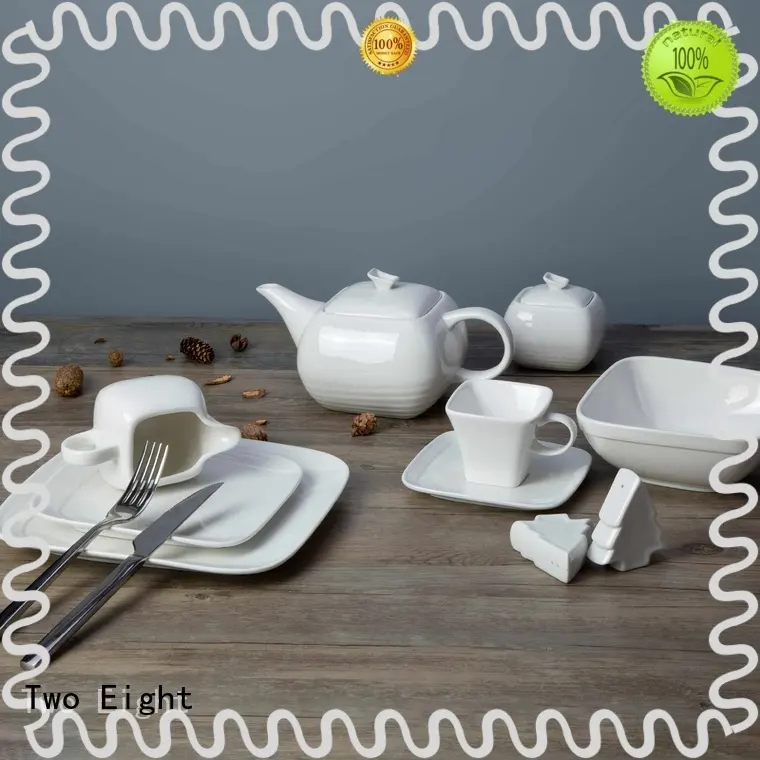 Two Eight round chinese porcelain dinnerware sets Vietnamese for hotel 1