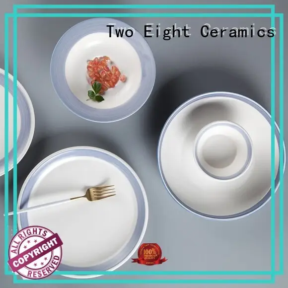Two Eight smooth fine porcelain plates customized for hotel 1