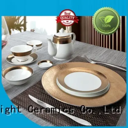 Two Eight embossed fine porcelain dinnerware sets factory price for bistro 1