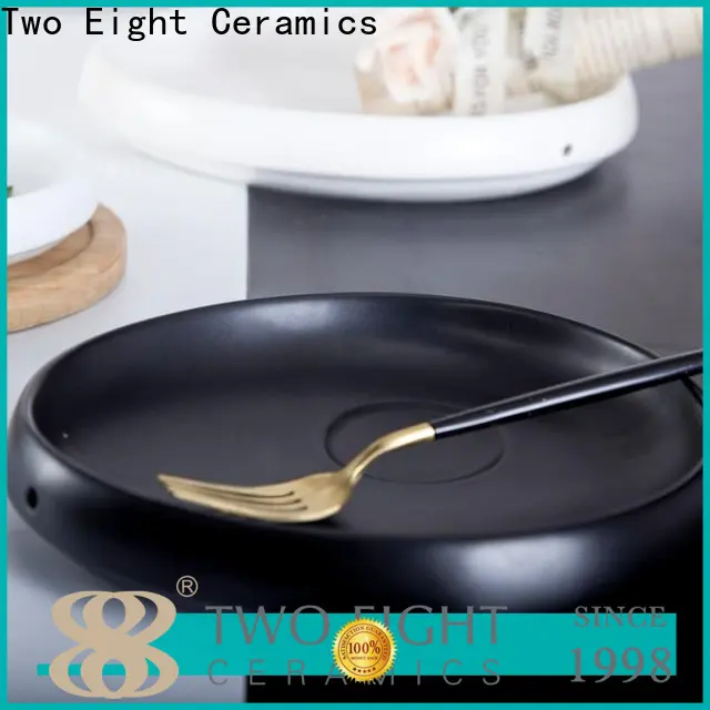 Two Eight italian ceramic plates company for home 1