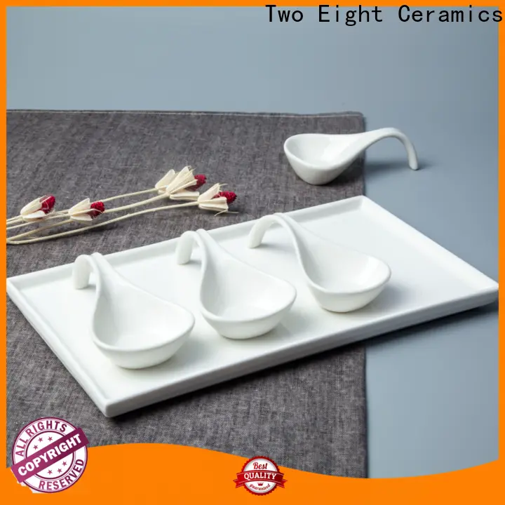 Two Eight assiette porcelaine 1