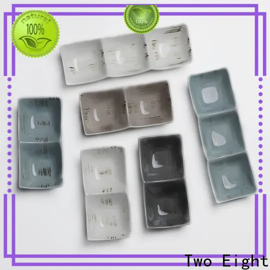 Two Eight cake plates company for dinner 1