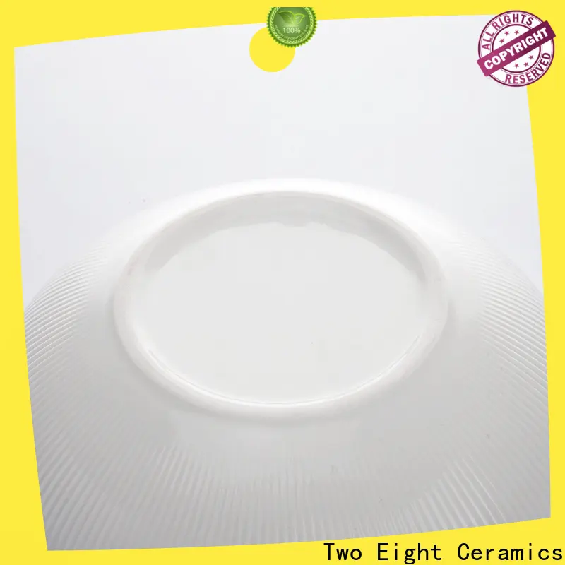 small ceramic bowl with lid 1