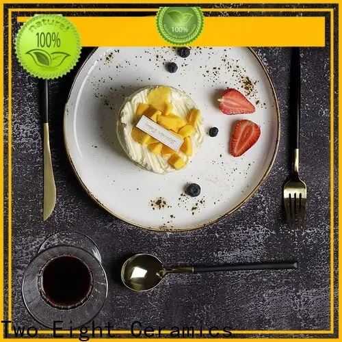 Two Eight flat plate for business for dinning room 1
