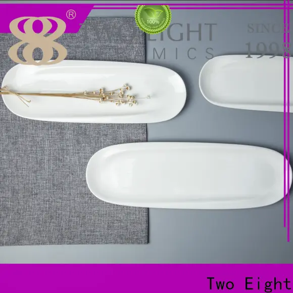 Two Eight High-quality earthenware plates company for dinner 1