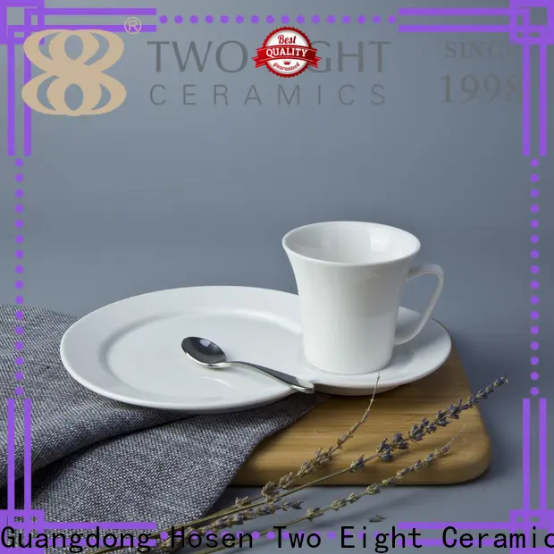 Two Eight purple coffee cups Supply for dinner 1