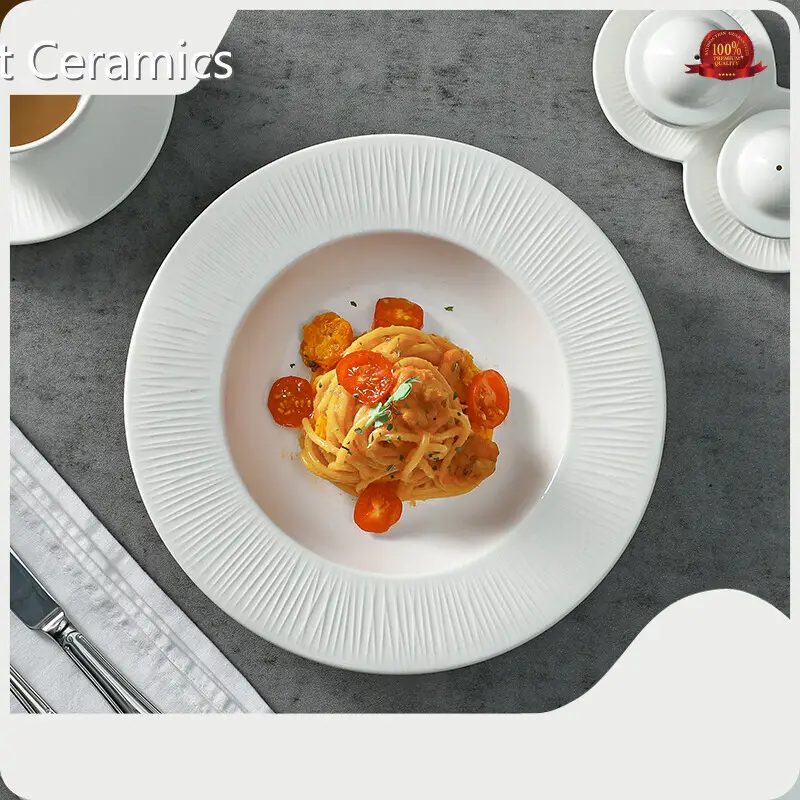 For Sale Catering Dinnerware Sets Ray Collection by Two Eight 1