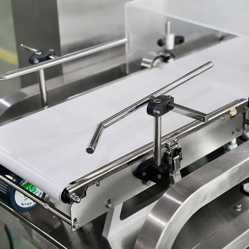 Packaging Machine for Hardware Plastics 1820(L)x1300(W)x1290(H)series 3