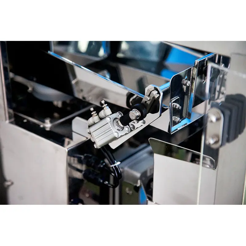 Automatic Weighing and Filling Machine Supply for Food Packing3 5