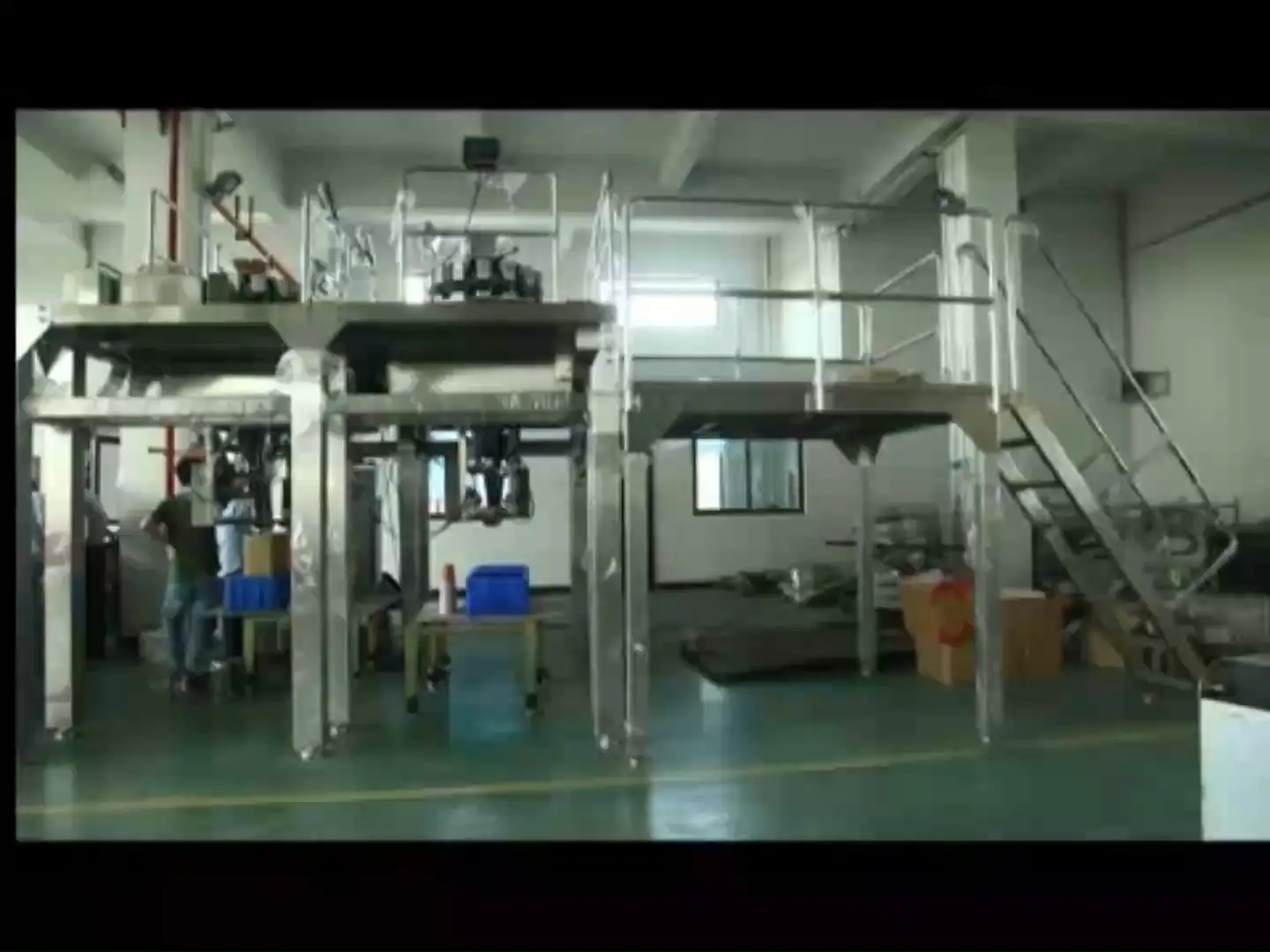 Cup weighing and packing machine for snack food JW-B23 1