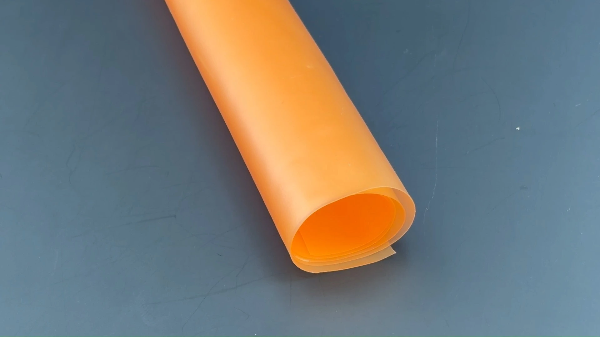 فيلم PVC برتقالي شفاف مع مرونة 1