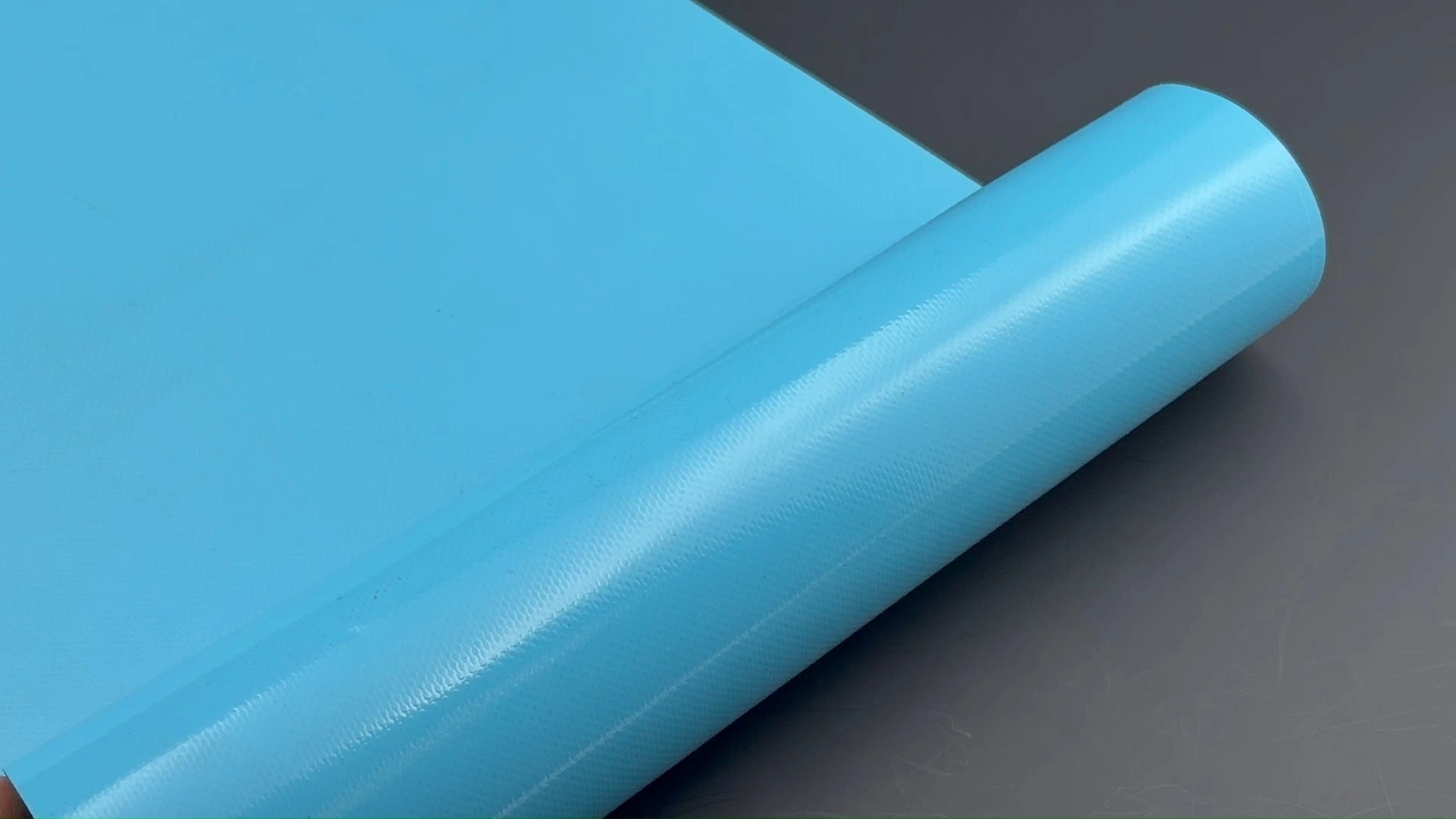 Lona de PVC azul com boa resistência à tração 1