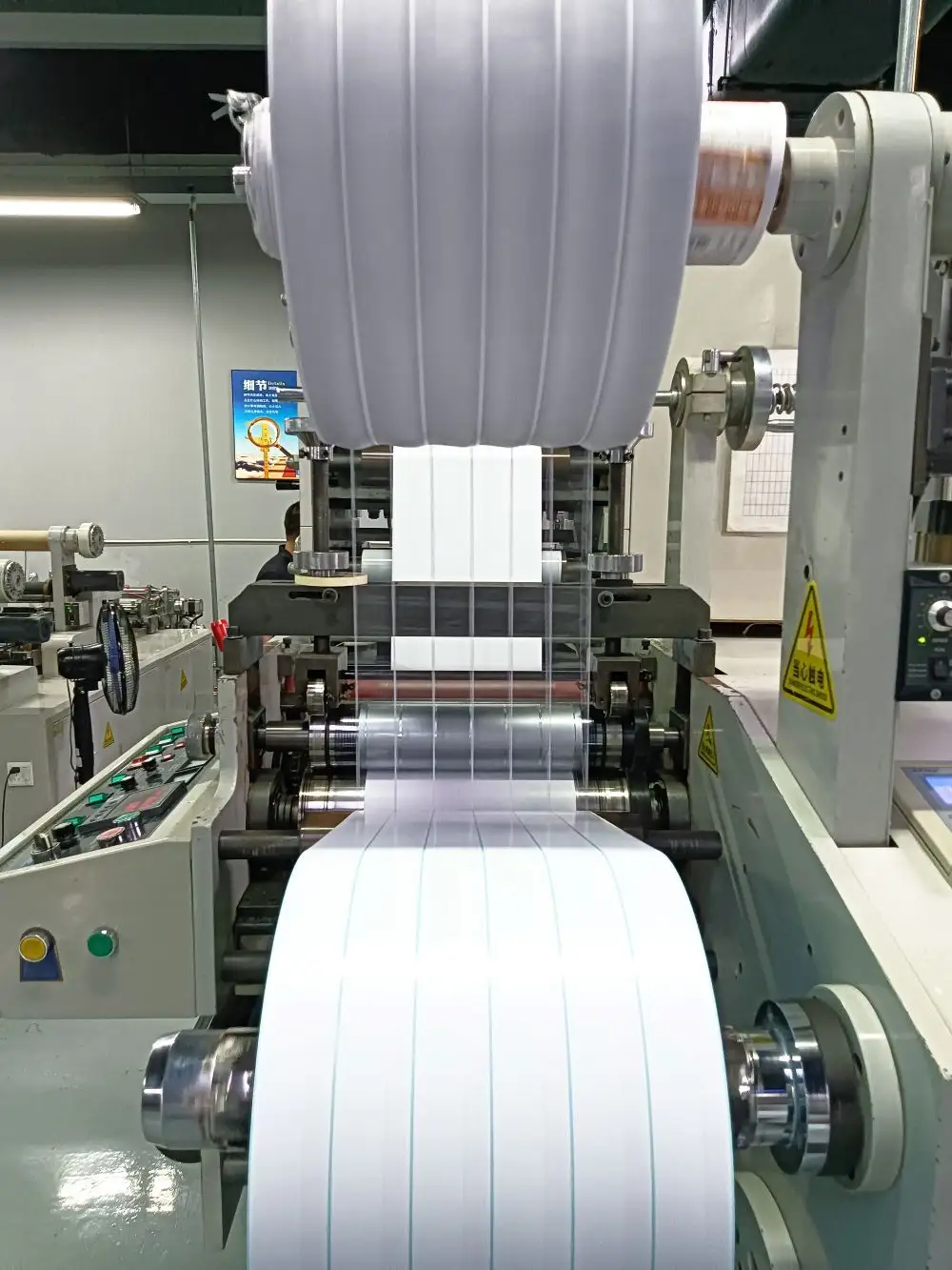 Adhesive Sticker Manufacturer 500-2000pcs/ Roll Or Custom by Easy Stick 7