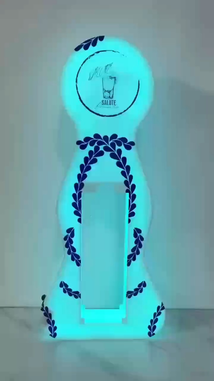 インタラクティブLEDエフェクトClase Azul Tequilaボトルプレゼンターナイトクラブバーのセンターピース1 1