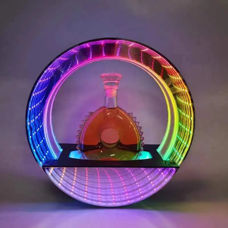 Xingxuancai lideró al presentador Hennessy recargable | Logotipo de marca personalizado | Espectáculo de club nocturno de RGB 1