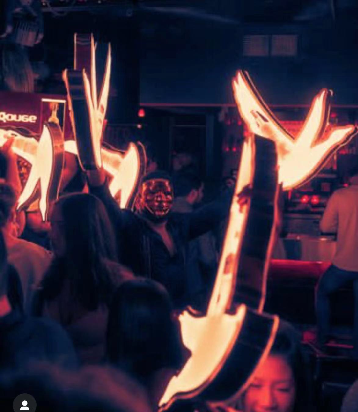ที่วางขวดวอดก้า LED RGB แบบชาร์จไฟได้ Grey Goose ที่ปรับได้สำหรับไนท์คลับ 8