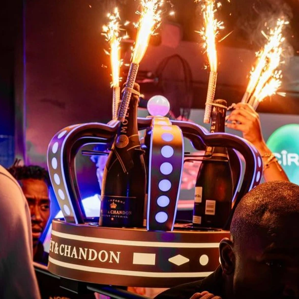 Rechargeable RGB moet & chandon Champagne Led Bottle Presenter  For Nightclub1 1