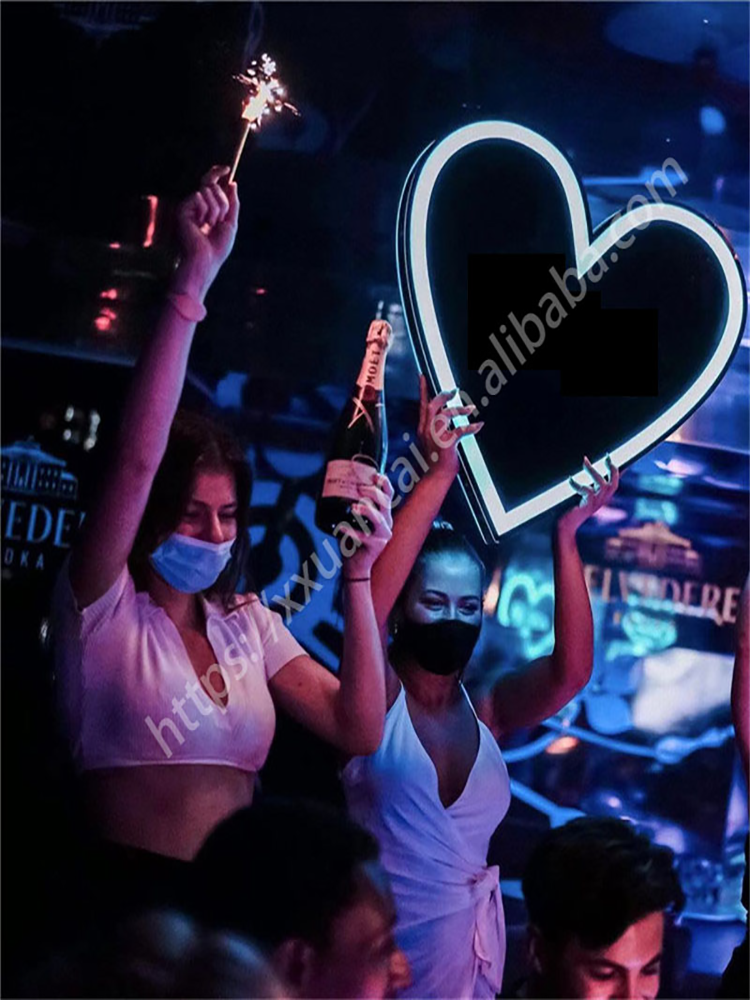 Customized Logo Full Color LED Heart Shape Champagne Bottle Presenter For Nightclub 8