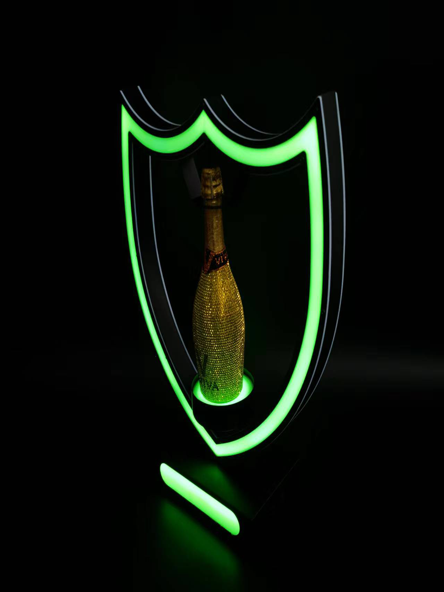Espositore per bottiglie di champagne Dom Perignon a LED per discoteca1 8