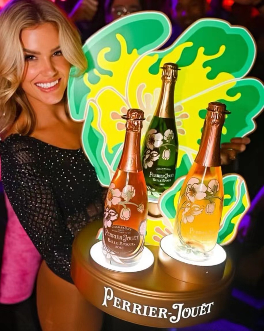 カスタマイズされたロゴフルカラーLEDナイトクラブ用のPerrier-Jouetシャンパンボトルプレゼンター 9
