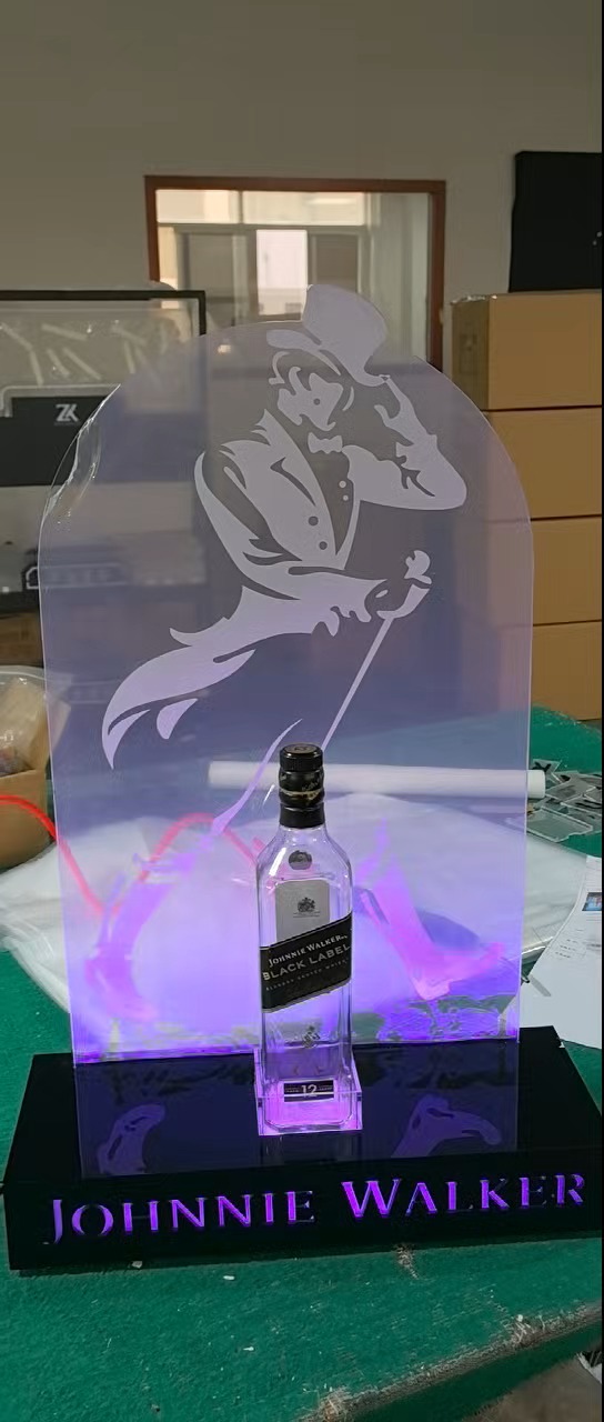 Mai Gabatar da Kwalbar Johnnie Walker RGB LED Acrylic Don Dakin Dare 1