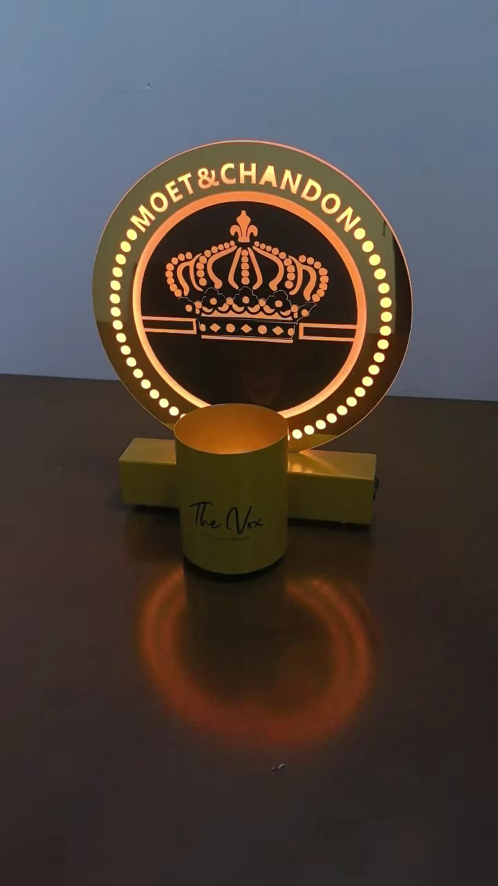 LEDアクリルボトルプレゼンター - カラフルなナイトクラブバー装飾 - 1776947054141386 1