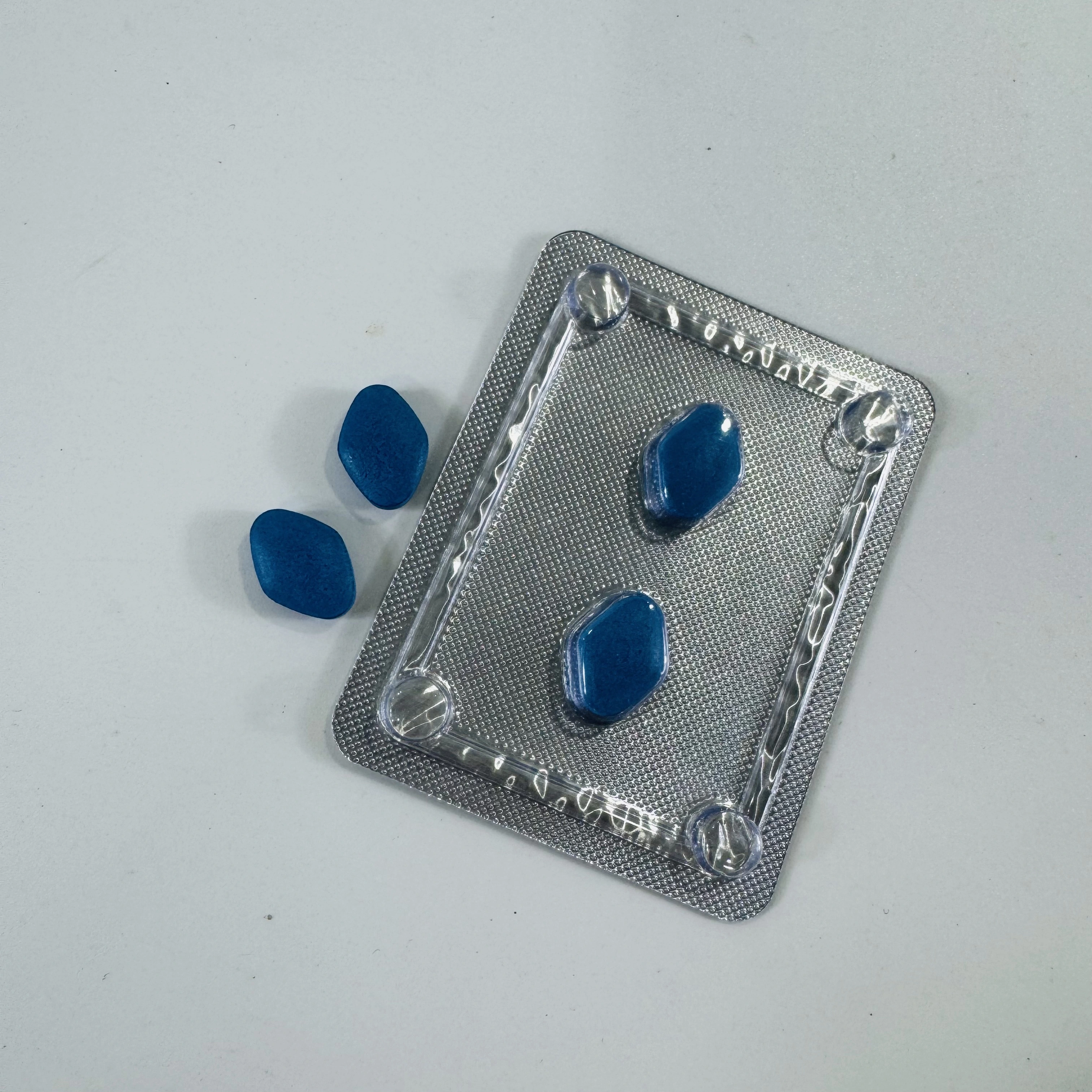 Comprimidos de Viagra (Sildenafil) para melhorar o desempenho sexual masculino e proporcionar o máximo desempenho ao homem. 1