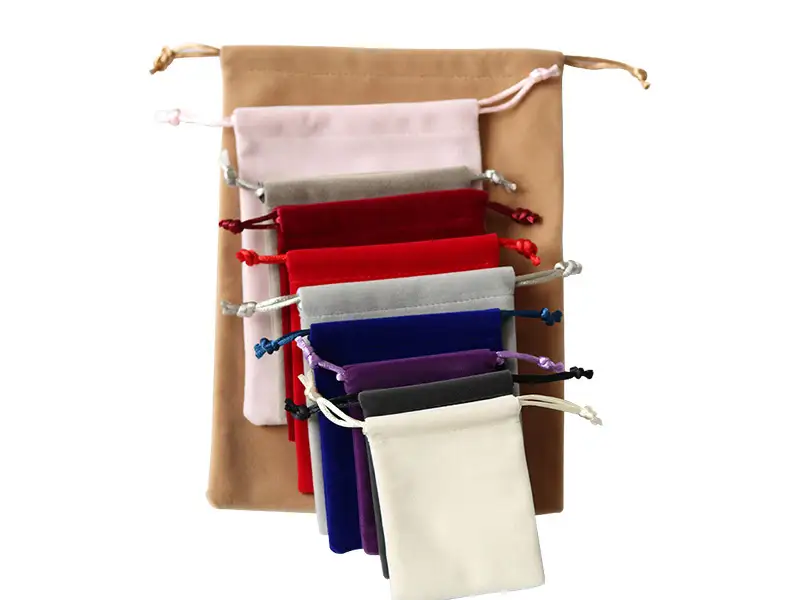 Custom Velvet Jewellery Packaging Wholesale Supplier 1