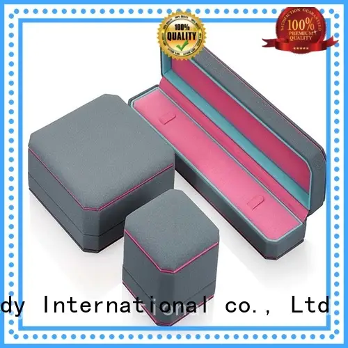 Best packaging of footwear oem factory for necklace 1